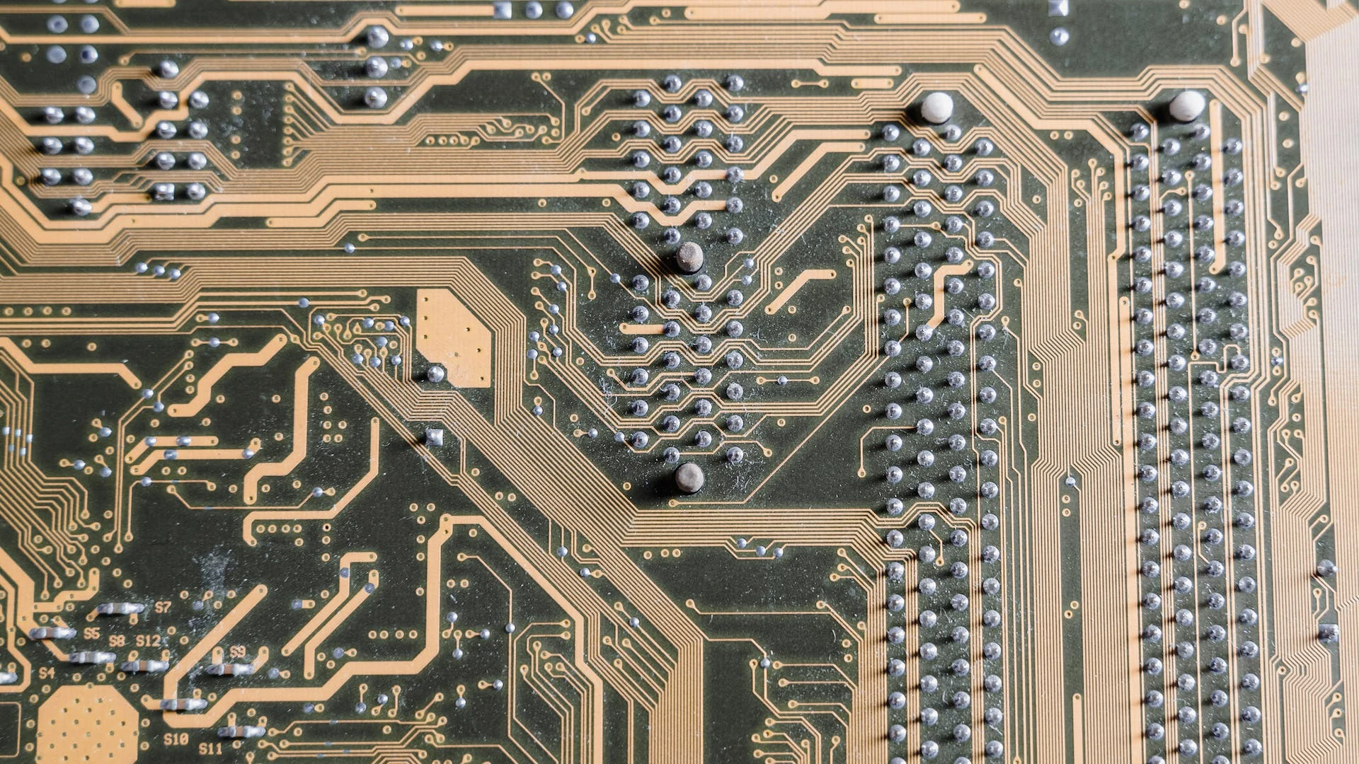 7 skutecznych sposobów na diagnozowanie problemów komputerowych